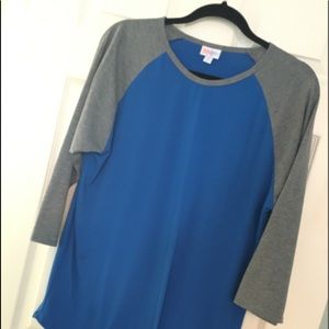 LuLaroe T-Shirt xl nwot
